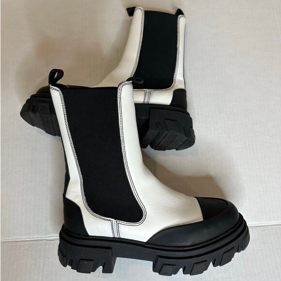 Ganni Women's White Black Leather Chelsea Calf high Platform Boots Size 38 - Picture 9 of 14
